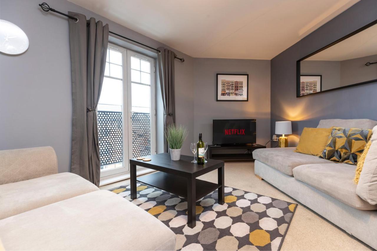 Oakstays Gateshead St James ภายนอก รูปภาพ
